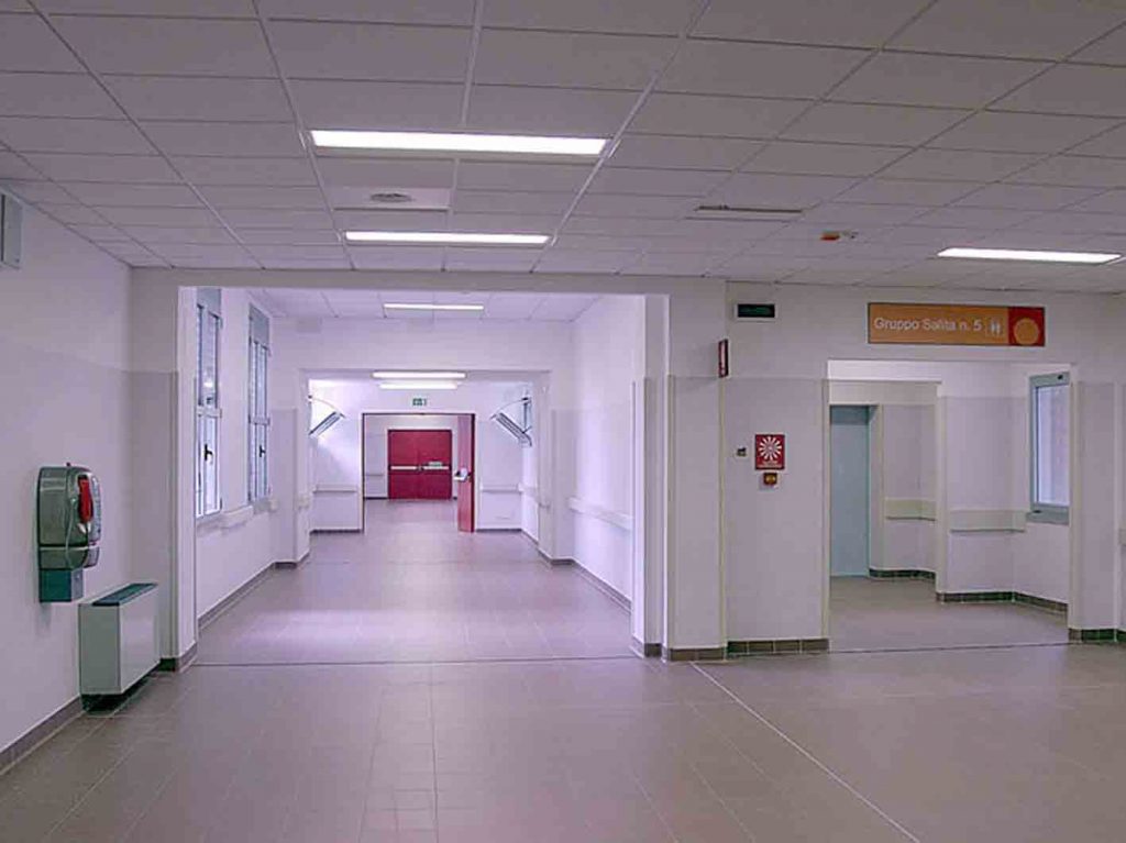 Tragedia all’ospedale Maria Vittoria di Torino, dirigente medico si suicida